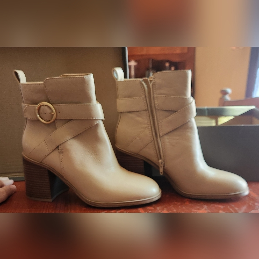 Women's Booties